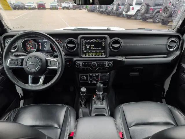 2022 Jeep Wrangler Unlimited Sahara 4x4
