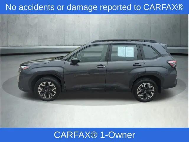 2025 Subaru Forester Base