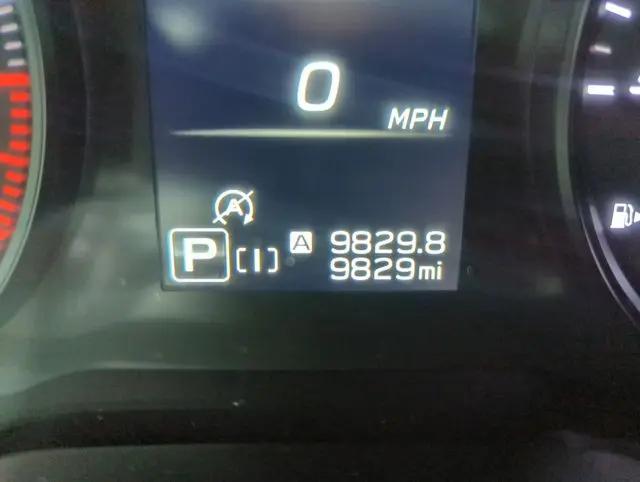 2025 Subaru Forester Base
