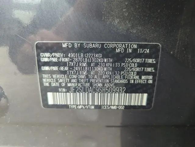 2025 Subaru Forester Base
