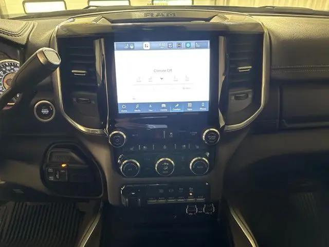 2022 Ram 2500 Laramie Crew Cab 4x4 6'4" Box