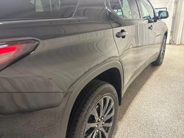 2022 Chevrolet Traverse FWD RS