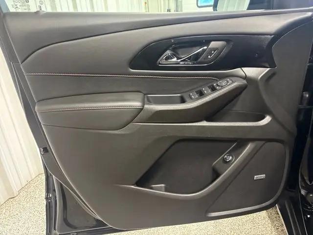 2022 Chevrolet Traverse FWD RS