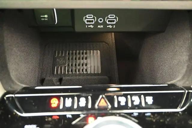 2026 Jeep Grand Wagoneer L 4x4