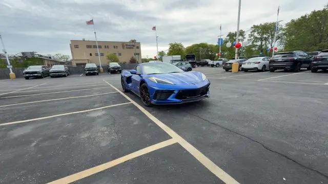 2023 Chevrolet Corvette Stingray RWD Convertible 2LT