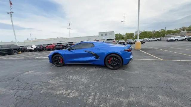 2023 Chevrolet Corvette Stingray RWD Convertible 2LT