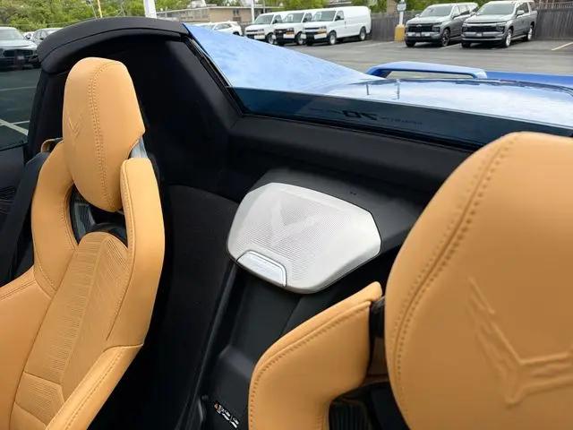 2023 Chevrolet Corvette Stingray RWD Convertible 2LT
