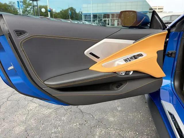 2023 Chevrolet Corvette Stingray RWD Convertible 2LT