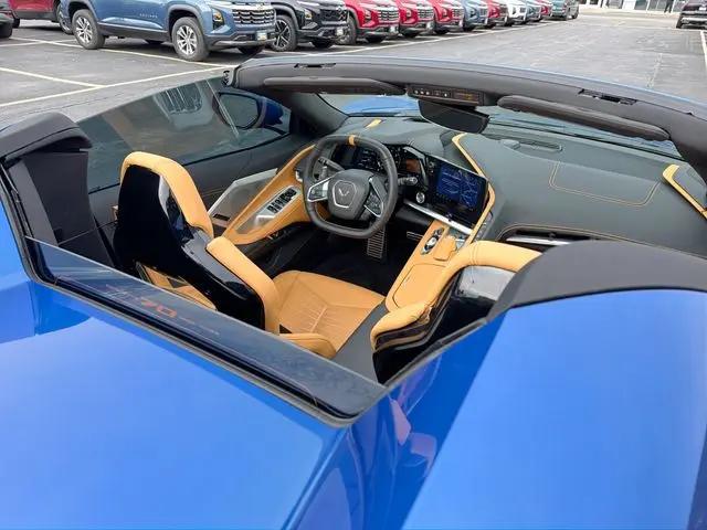2023 Chevrolet Corvette Stingray RWD Convertible 2LT