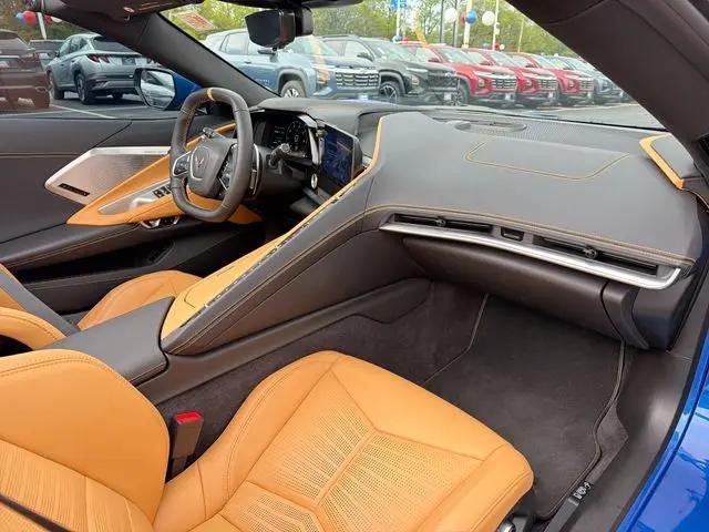 2023 Chevrolet Corvette Stingray RWD Convertible 2LT