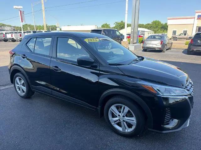 2024 Nissan Kicks S Xtronic CVT