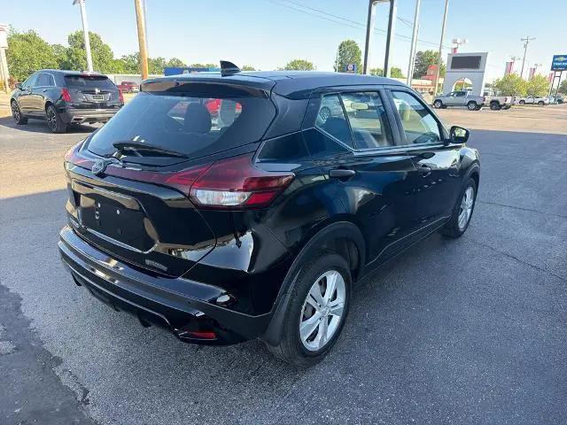 2024 Nissan Kicks S Xtronic CVT