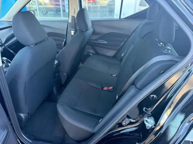 2024 Nissan Kicks S Xtronic CVT