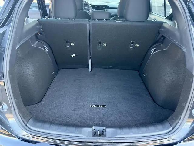2024 Nissan Kicks S Xtronic CVT