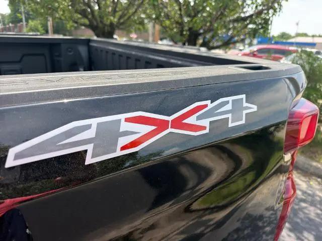 2026 Chevrolet Silverado 1500 4WD Crew Cab Short Bed RST