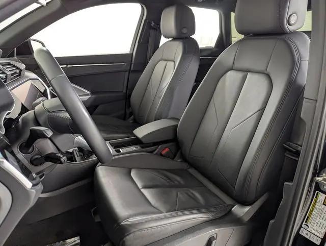 2020 Audi Q3 Premium 45 TFSI S line quattro Tiptronic