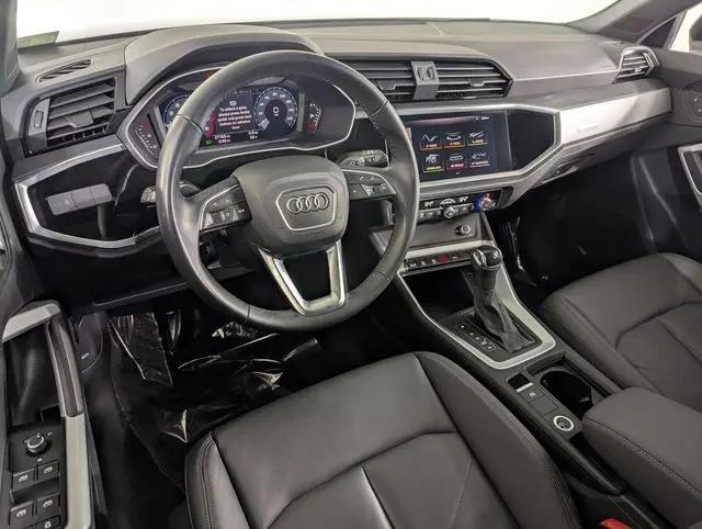 2020 Audi Q3 Premium 45 TFSI S line quattro Tiptronic