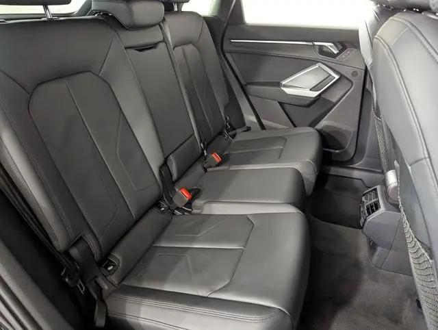 2020 Audi Q3 Premium 45 TFSI S line quattro Tiptronic