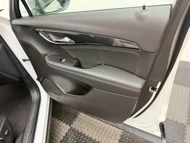 2023 Buick Envision Essence AWD