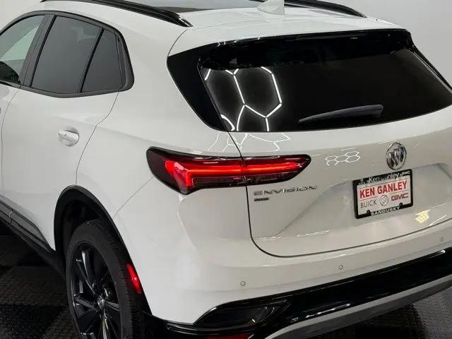 2023 Buick Envision Essence AWD