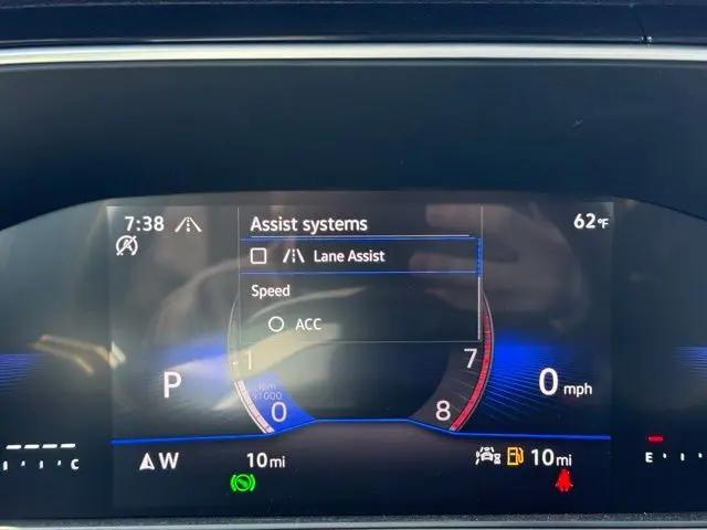 2026 Volkswagen Taos SE
