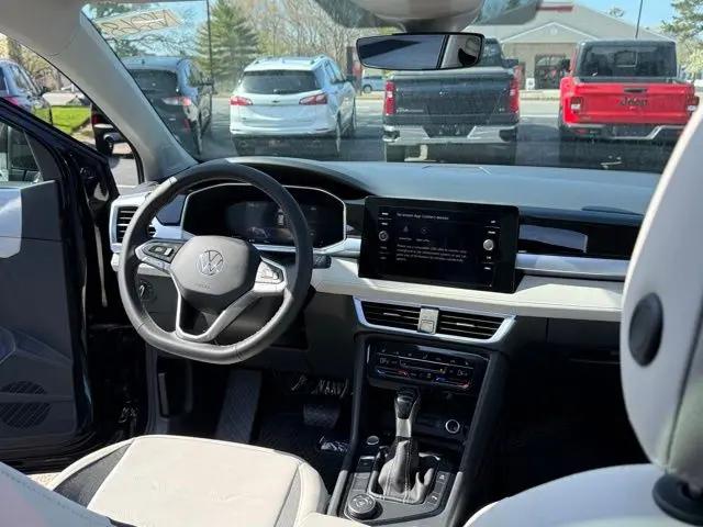 2026 Volkswagen Taos SE