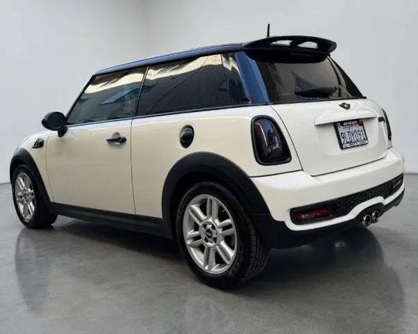 2011 MINI Cooper S Cooper S