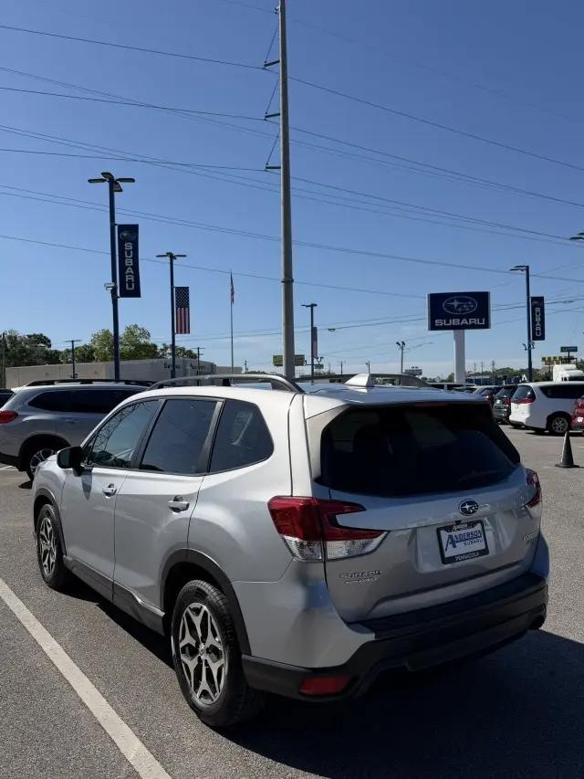 2020 Subaru Forester Premium