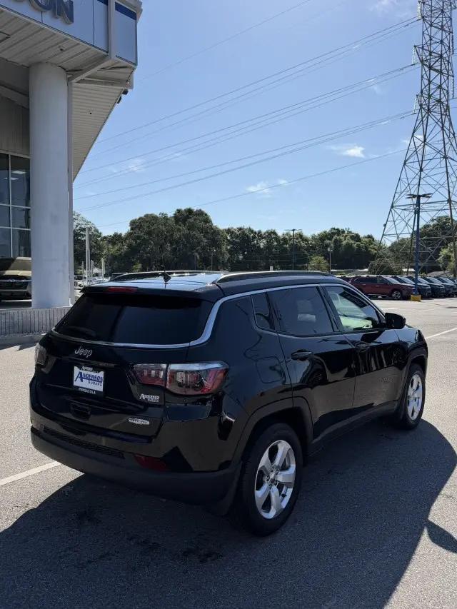 2018 Jeep Compass Latitude FWD
