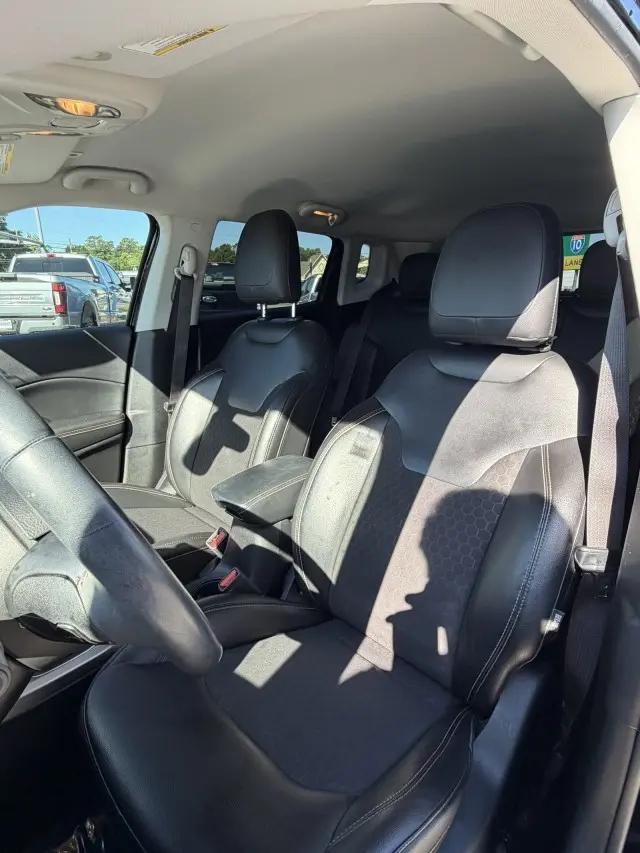 2018 Jeep Compass Latitude FWD