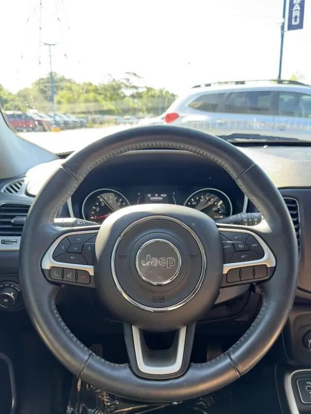 2018 Jeep Compass Latitude FWD