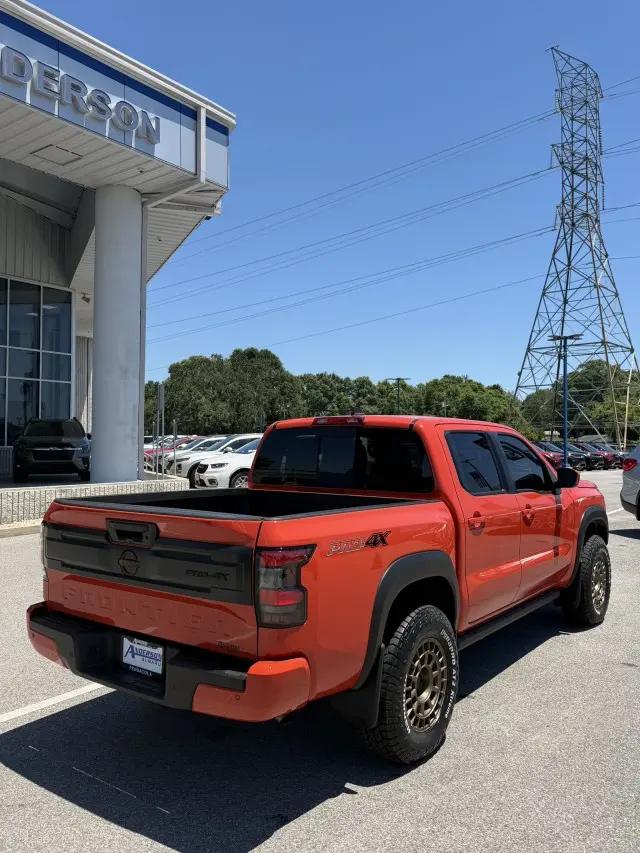 2025 Nissan Frontier Crew Cab PRO-4X 4x4