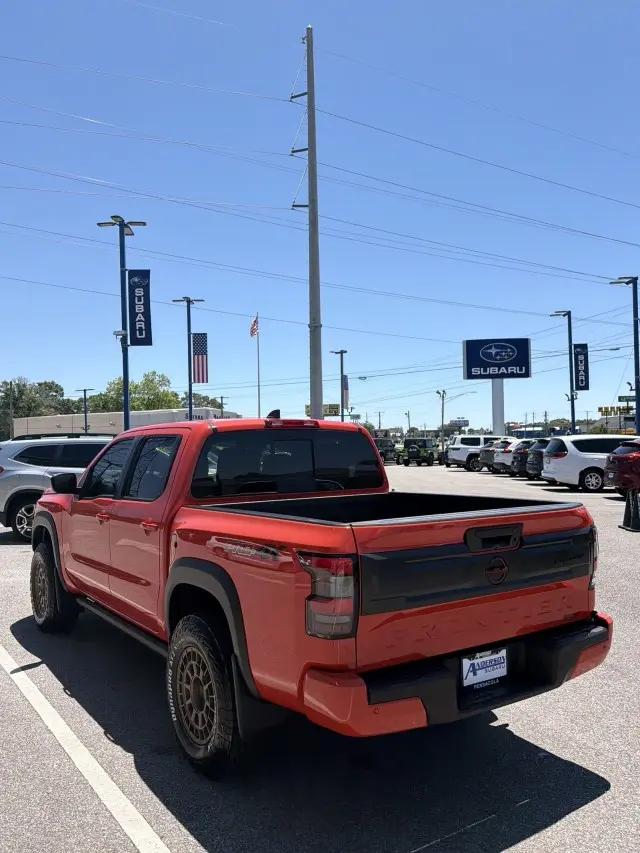 2025 Nissan Frontier Crew Cab PRO-4X 4x4