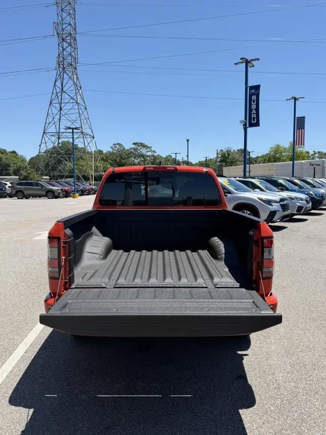 2025 Nissan Frontier Crew Cab PRO-4X 4x4