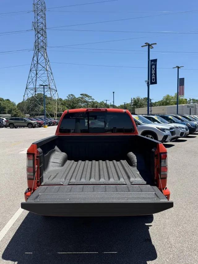 2025 Nissan Frontier Crew Cab PRO-4X 4x4