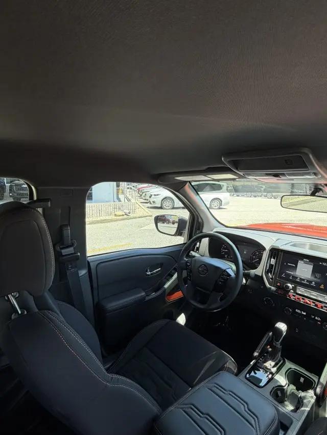 2025 Nissan Frontier Crew Cab PRO-4X 4x4