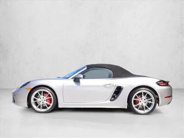 2022 Porsche 718 Boxster S
