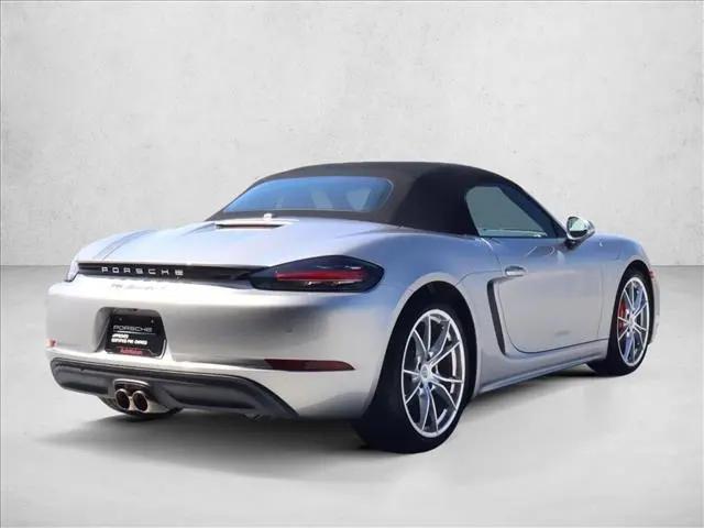 2022 Porsche 718 Boxster S