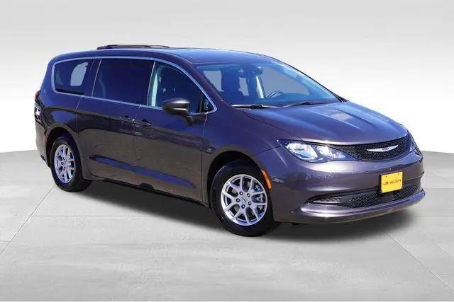 2023 Chrysler Voyager LX for sale in Roseville, MN