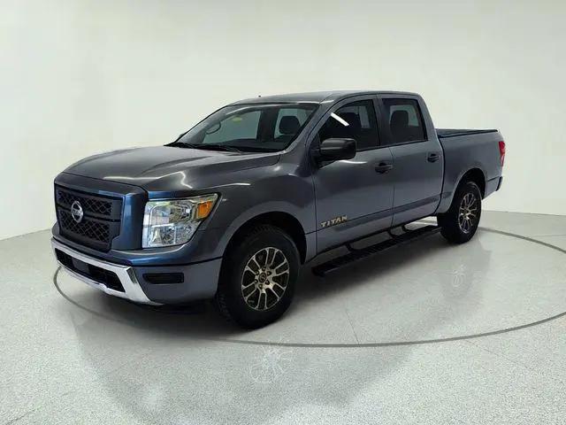 2023 Nissan Titan Crew Cab SV 4x4 for sale in North Olmsted, OH