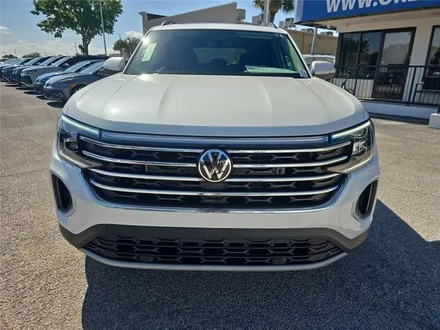 2026 Volkswagen Atlas SE with Technology