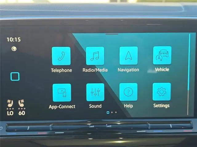 2026 Volkswagen Atlas SE with Technology