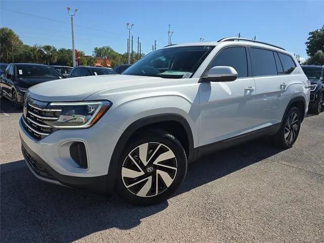 2026 Volkswagen Atlas SE with Technology