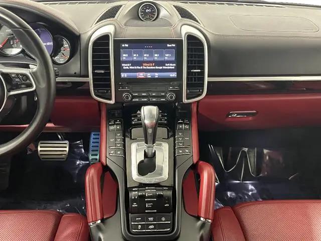 2017 Porsche Cayenne GTS