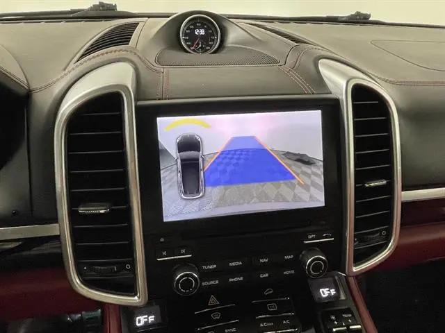 2017 Porsche Cayenne GTS