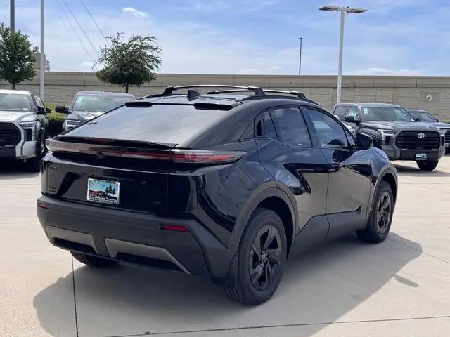 2026 Toyota C-HR SE