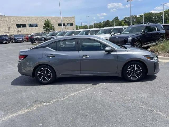 2024 Nissan Sentra SV Xtronic CVT