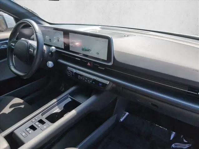 2024 Hyundai IONIQ 6 SE