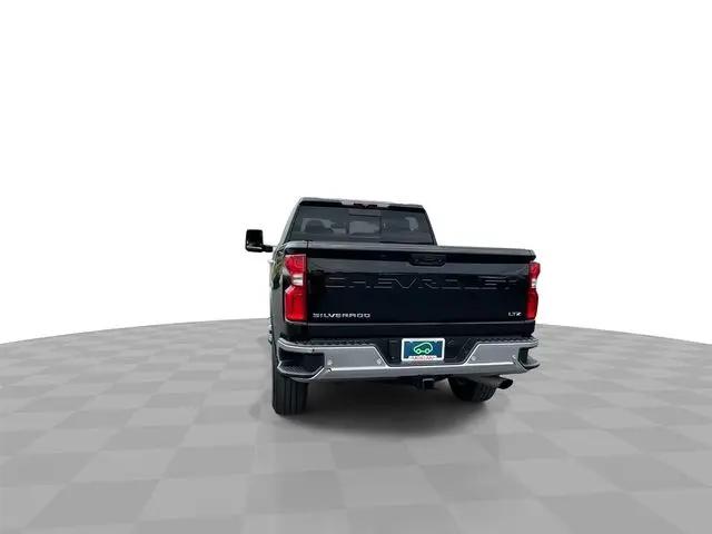 2023 Chevrolet Silverado 2500HD 4WD Crew Cab Standard Bed LTZ