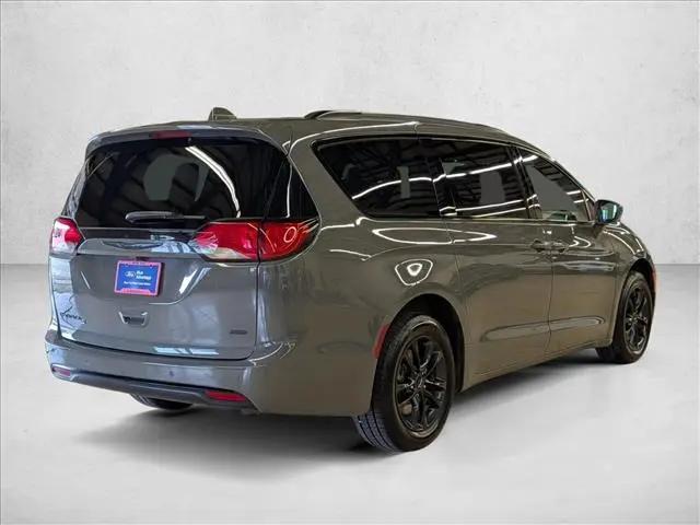 2020 Chrysler Pacifica AWD Launch Edition